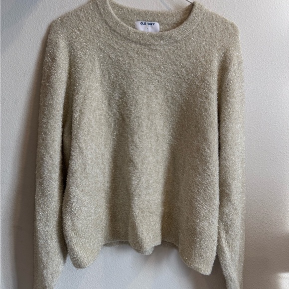 Old Navy Sweaters - Old Navy Soft Cream Crew Neck Sweater
